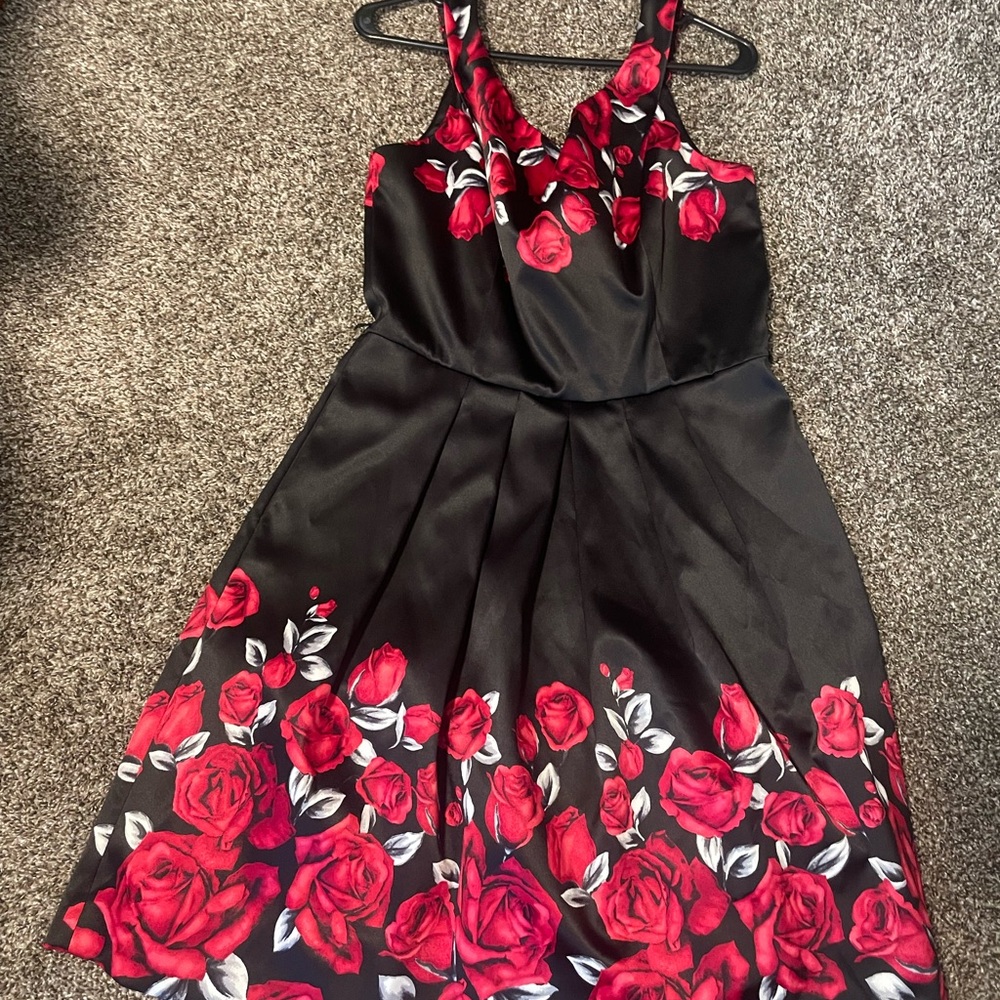 White House Black Market Floral Red and Black Dress